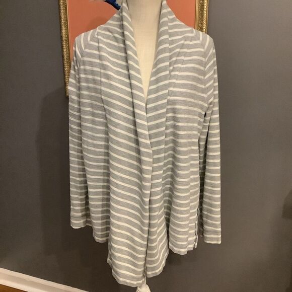 L.L. Bean Striped Cotton Cardigan ⚓💐 - Picture 1 of 6